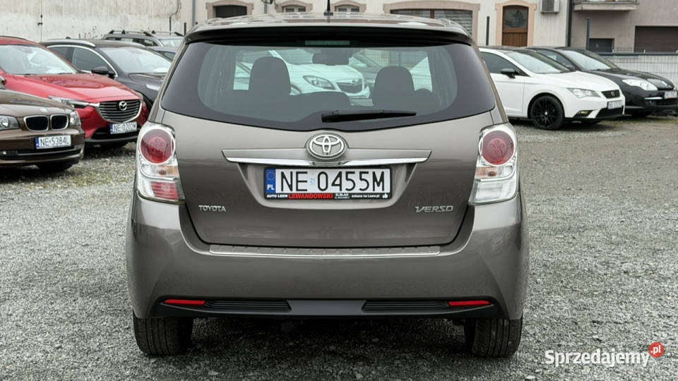 Toyota Verso 18 Benzyna Zarejestrowany warmińsko-mazurskie Elbląg sprzedam