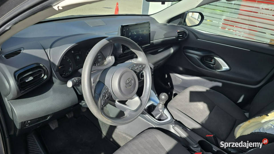 Toyota Yaris 15 B Asystent Pasa Tempomat Salon F immobilizer Motoryzacja Karczew