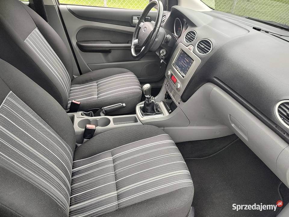 FORD FOCUS 16 BENZYNA Hatchback Motoryzacja Leszno