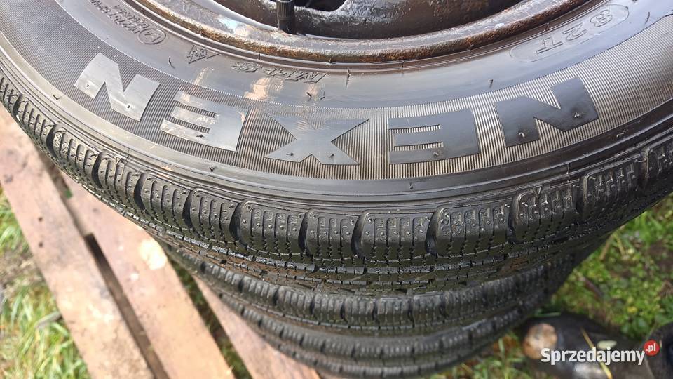 komplet opony zimowe NEXEN i felgi 17565R14 Samochodowe Wronki sprzedam