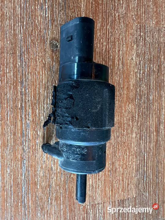 8K5955647 Pompka spryskiwacza Audi a4 B9 Części samochodowe Świdnik