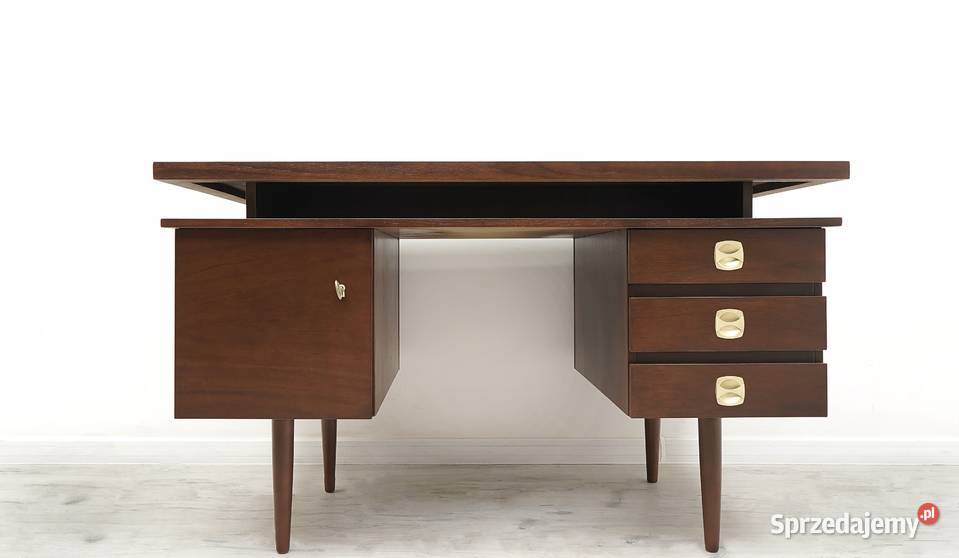 Biurko z czasów PRL profesjonalnej renowacji Antyki, Sztuka, Kolekcje Jerka