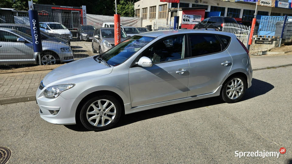 Hyundai i30 bluetooth