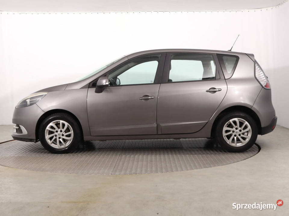 Renault Scenic 15 dCi gniazdo USB