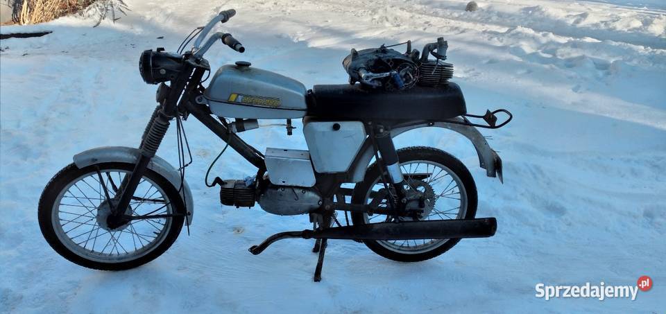 Romet ogar 200 z dokumentami Romet