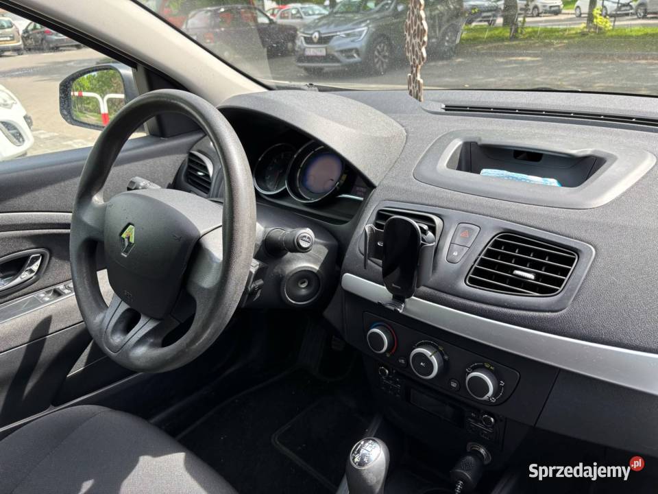 Renault Fluence 16 Benzyna Poznań