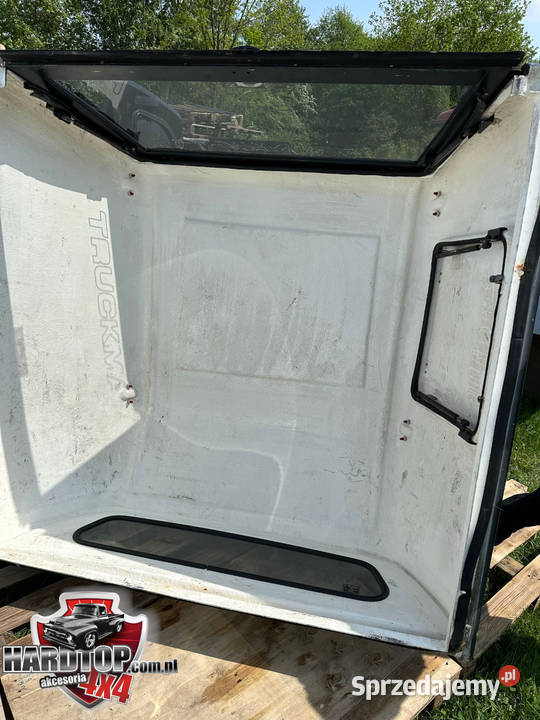 Zabudowa Nissan Navara D40 Hardtop Truckman 2006 Pasłęk sprzedam