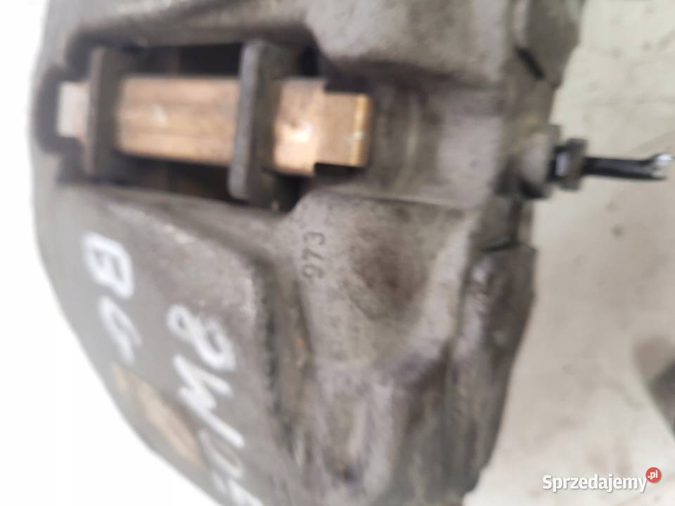 ZACISK HAMULCOWY LEWY PRZÓD AUDI A4 A5 8W05BG