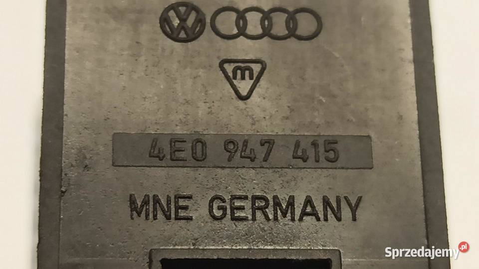 AUDI A6 C7 LAMPKA LED 4E0947415 dolnośląskie sprzedam