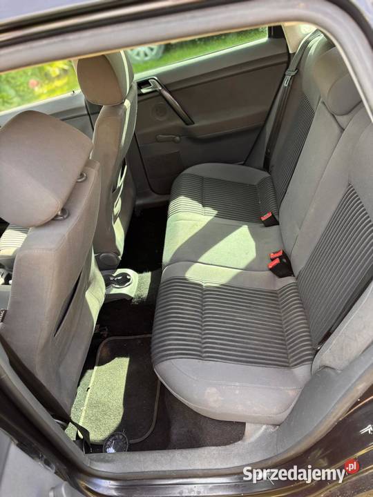 Volkswagen Polo 2006 14 Benzyna 184 Opłaty do Polo świętokrzyskie