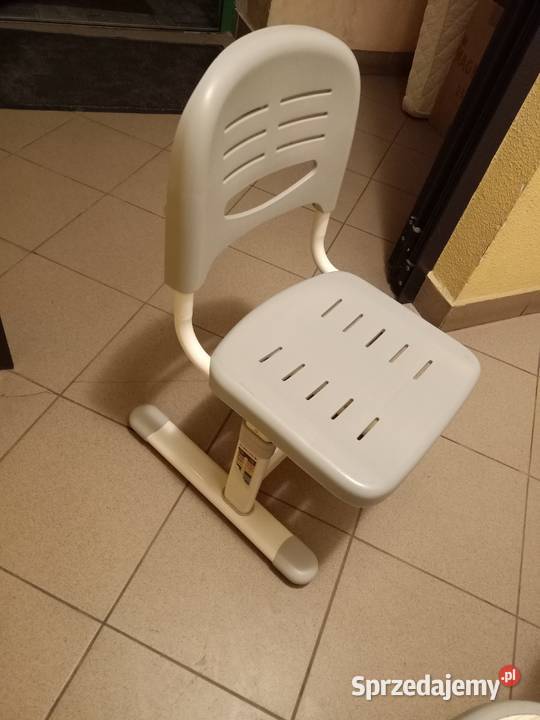 Biurko z krzesłem dziecka Brodnica