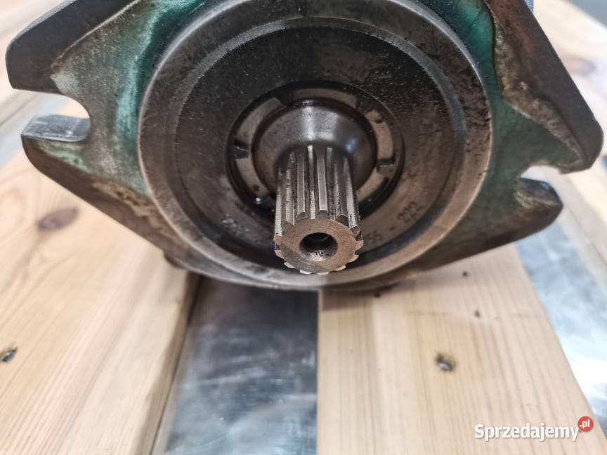 Pompa robocza Holland LM 5060 Rexroth A10V Wilkowo