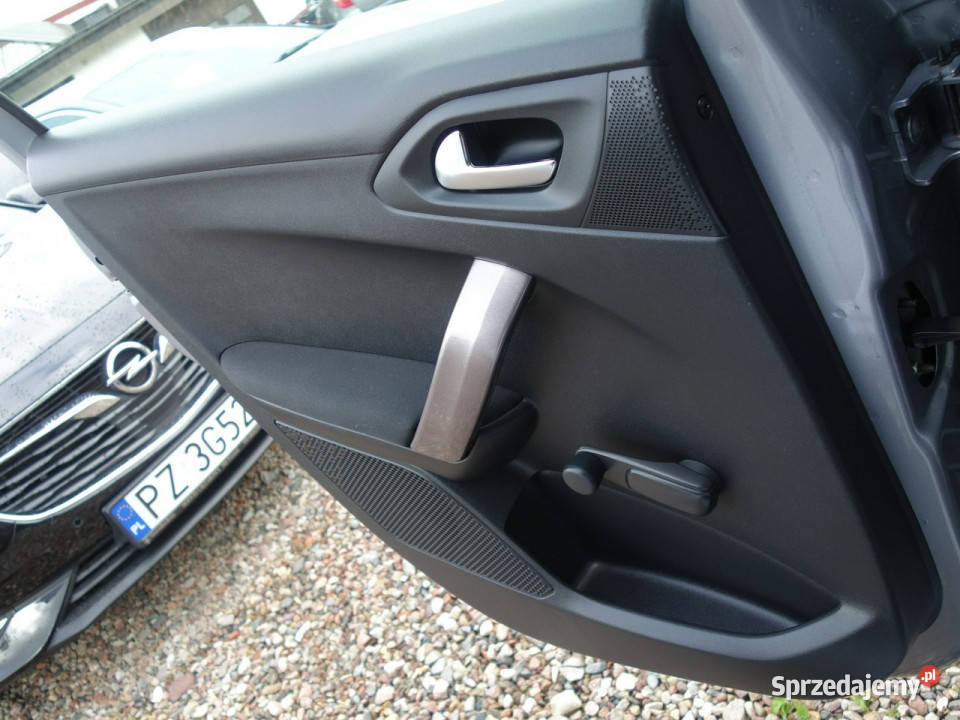 Peugeot 2008 Peugeot 2008 2015r 12 benzyna 82 lakier metallic 2008 Słupsk