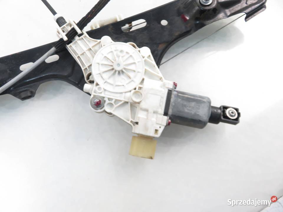 PODNOŚNIK SZYBY PRAWY PRZEDNI BMW X1 E84 2990386 osobowe