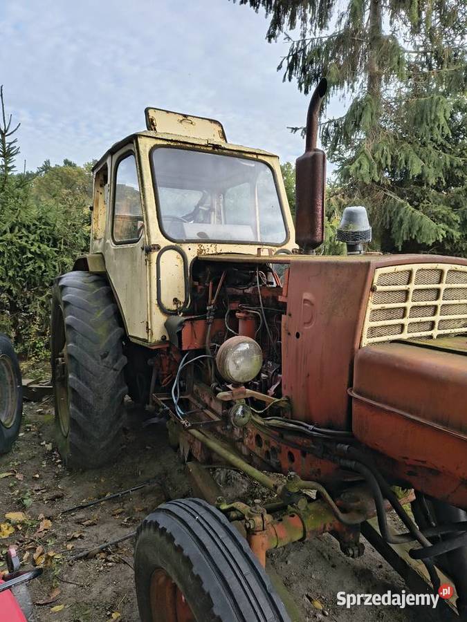 Sprzedam koparkę Białoruś Rok produkcji 1989 lubelskie Zezulin Drugi