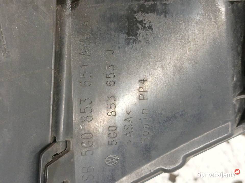 ATRAPA GRILL GTI 5G0853651AJ VW Volkswagen Golf Rok produkcji 2014