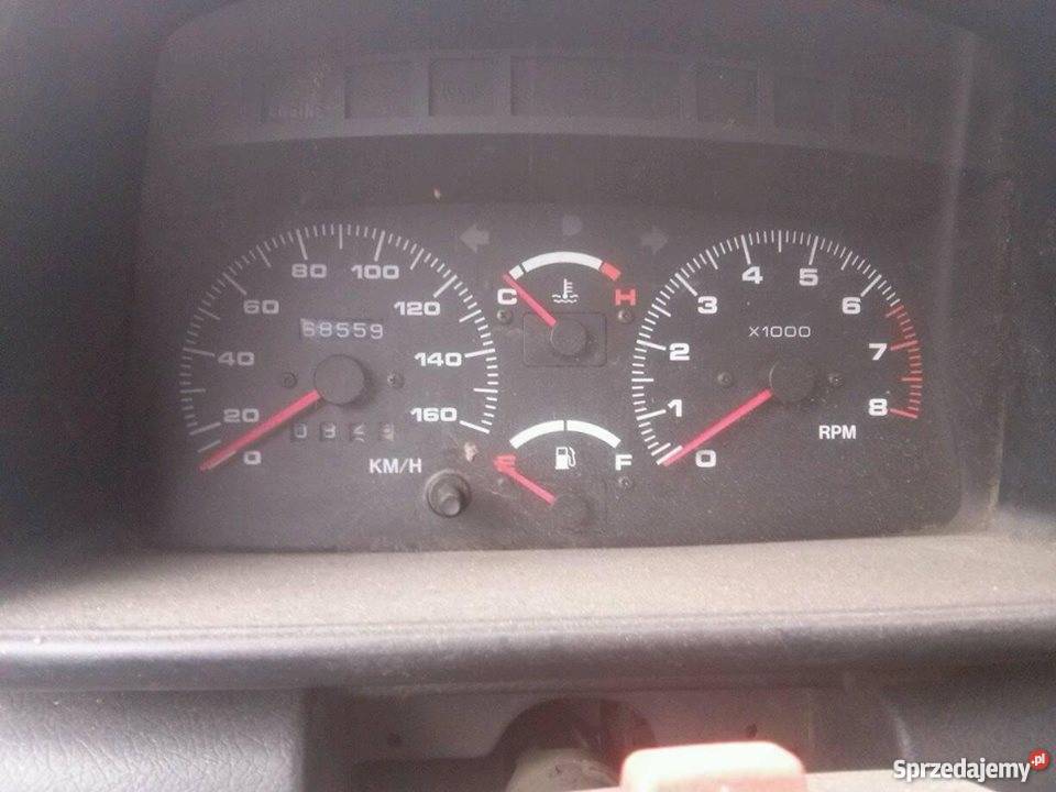 Suzuki Vitara I 16 Uszkodzone 1599cm3 świętokrzyskie Drożejowice