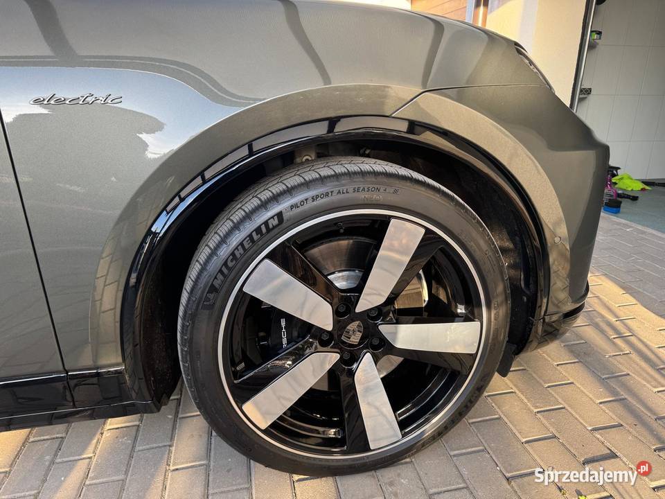 2 x Opony BRIDGESTONE Potenza Sport 29535R22 Piaseczno