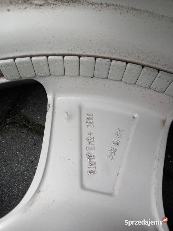 Alufelgi BMW f10 f11 R17 z oponami zimowymi Olesno