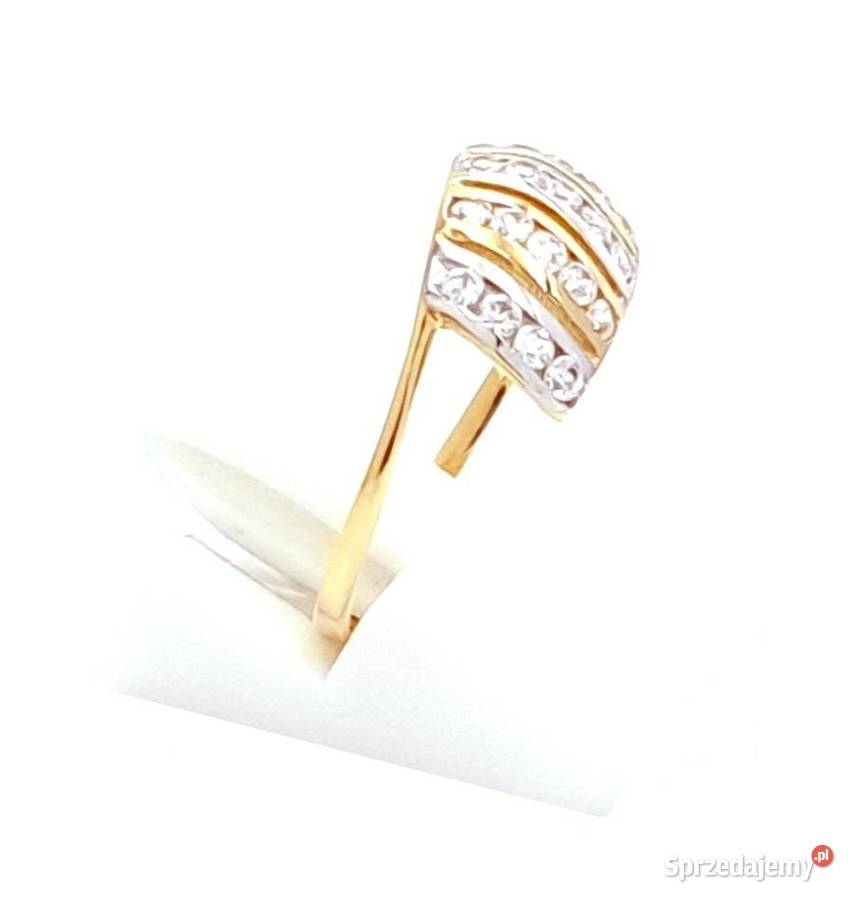 Pierścionek r17 Złoty pr333 z kamieniami Z328 sprzedam