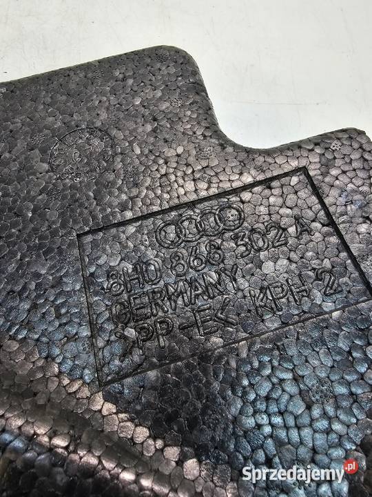 WKŁAD STYROPIAN BAGAŻNIKA AUDI A4 B6 B7 CABRIO Przystajń