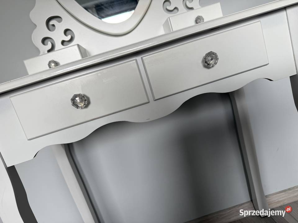 Toaletka damska Meble