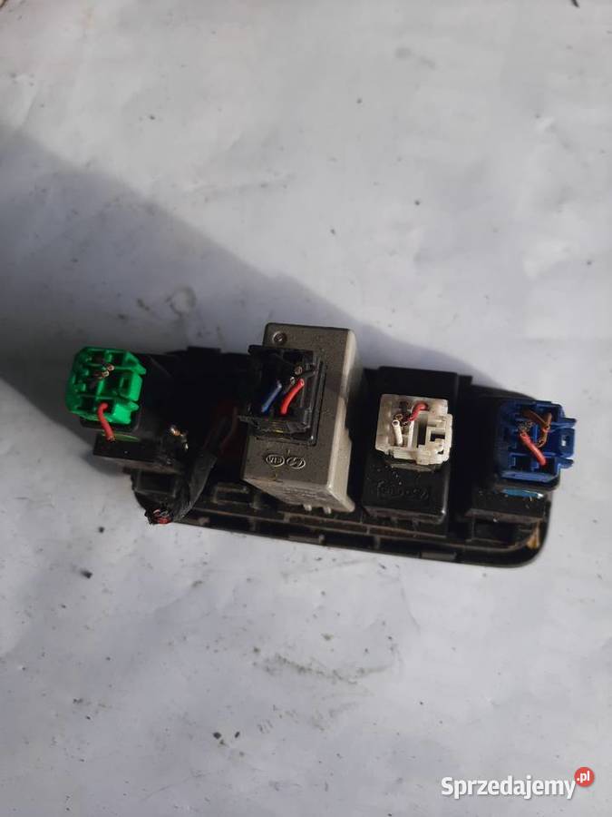 Kia Magentis PRZEŁĄCZNIKI PANEL ESP ŚWIATEŁ łódzkie