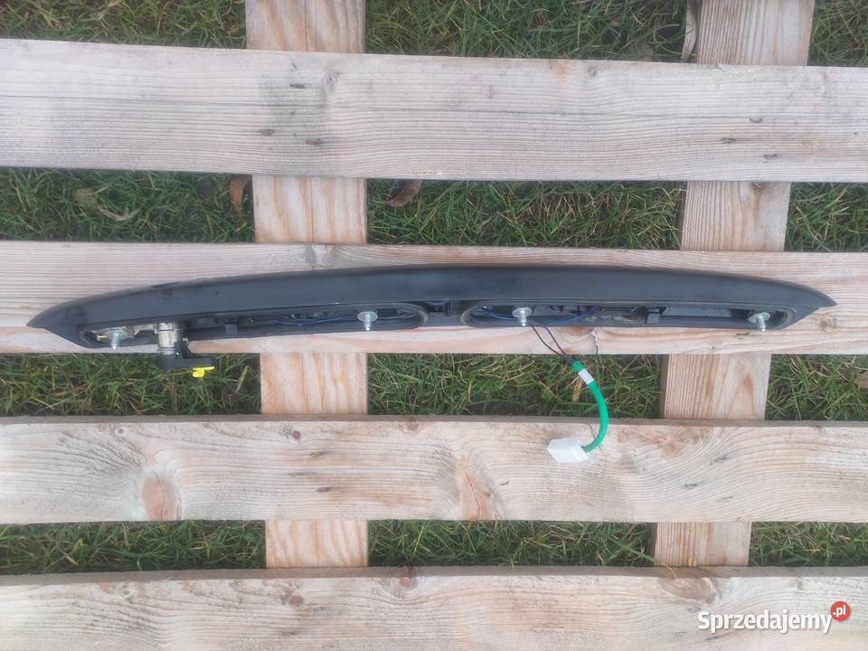 Sprzedam Listwa Lampa podświetlona do tylnej osobowe śląskie Dąbrowa Górnicza sprzedam