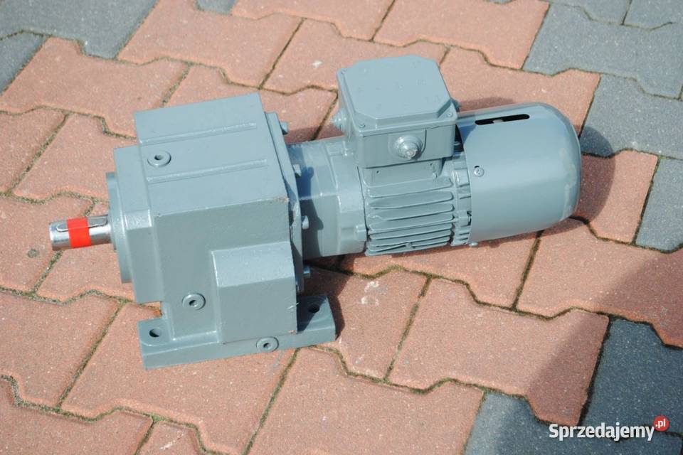 Motoreduktor 055kw 18obr z hamulcem FLENDER