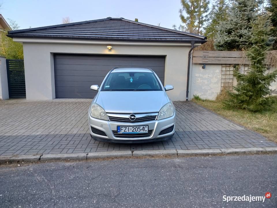 Opel Astra H 17cdti centralny zamek