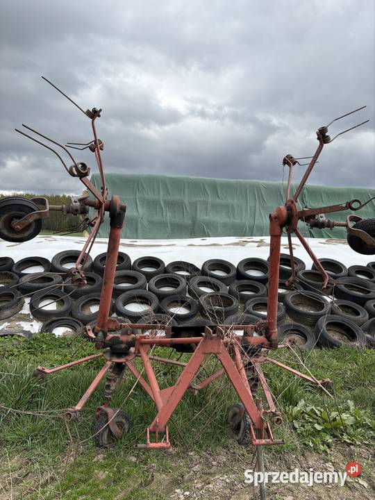 Przetrząsacz do siana