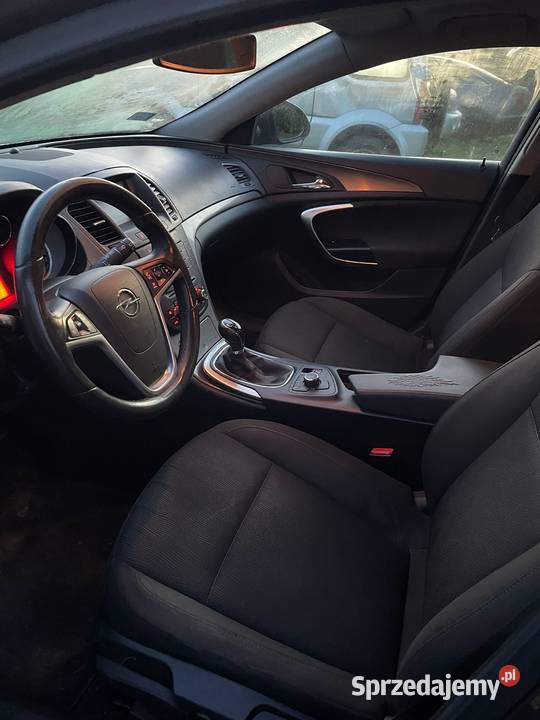 Opel Insignia Sports tourer kombi benzyna gaz 18 Ogorzelczyn sprzedam