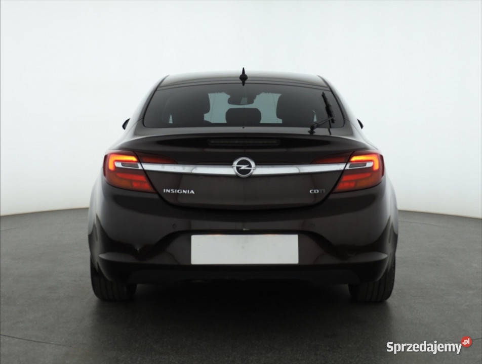 Opel Insignia 20 CDTI brązowy Piaseczno