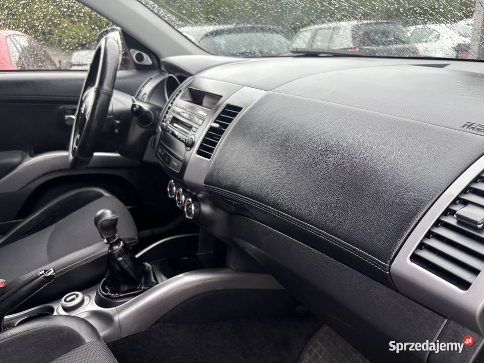 Mitsubishi Outlander 2009r 4x4 7osobowy CD Outlander Paniówki