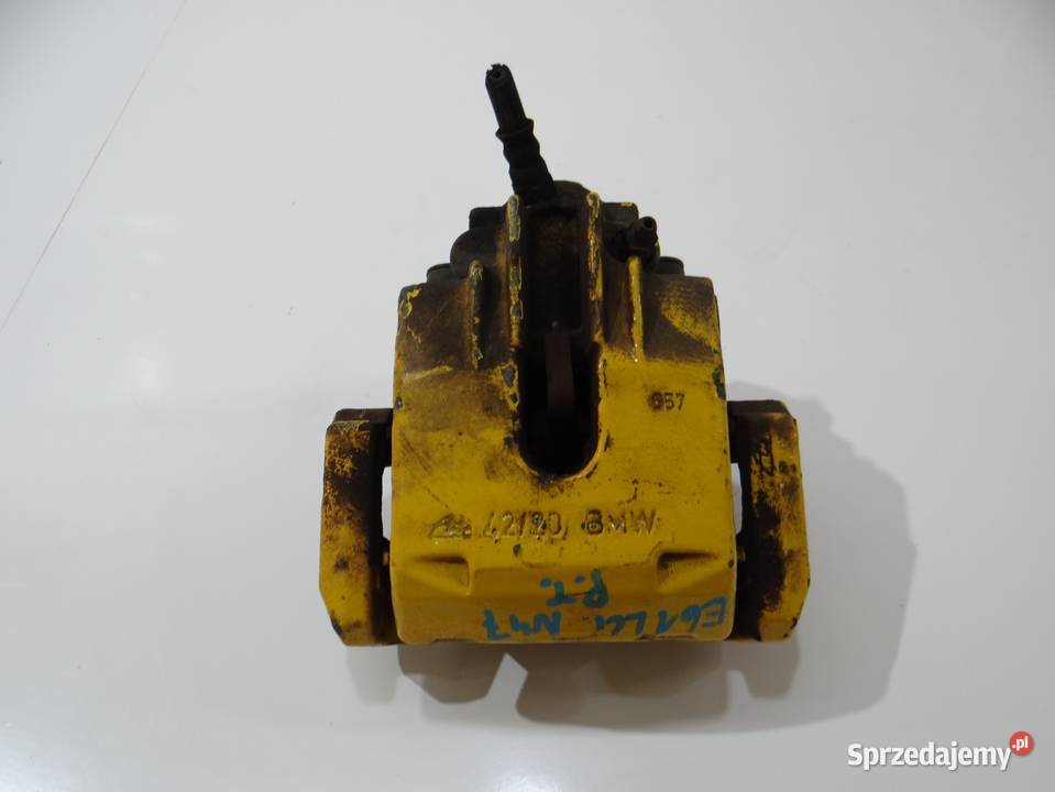 ZACISK HAMULCOWY PRAWY TYLNY BMW E60 E61 N47 osobowe Zaciski i jarzma lubelskie Strzyżewice