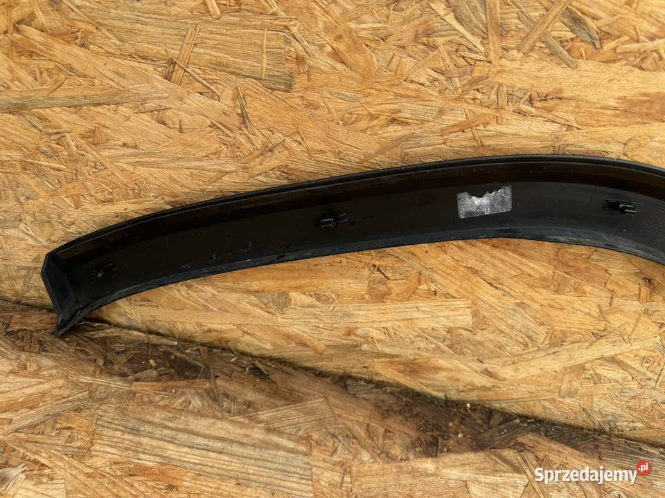 Listwa błotnika tył prawa rh MercedesBenz GLA wielkopolskie Sieraków