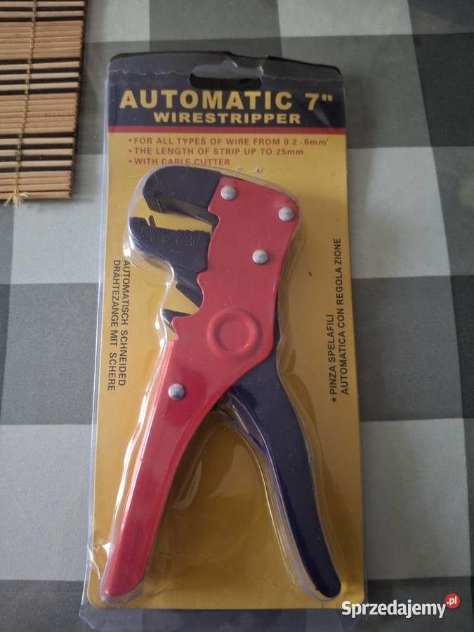 Ściągacz izolacji z kabli