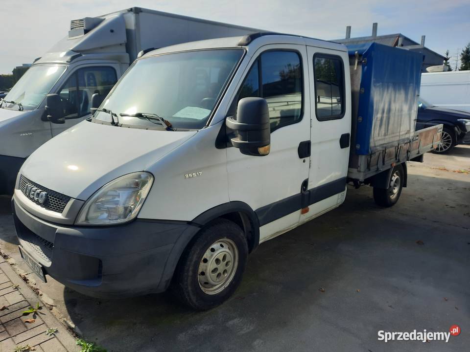Iveco 35S17 2010r 30 HPI 7 osobowy 2998cm3 kujawsko-pomorskie Osielsko