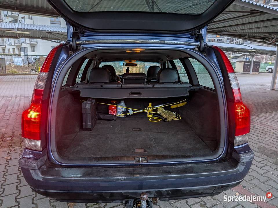 Volvo V70 P2 2002r 24T AWD manualna Warszawa