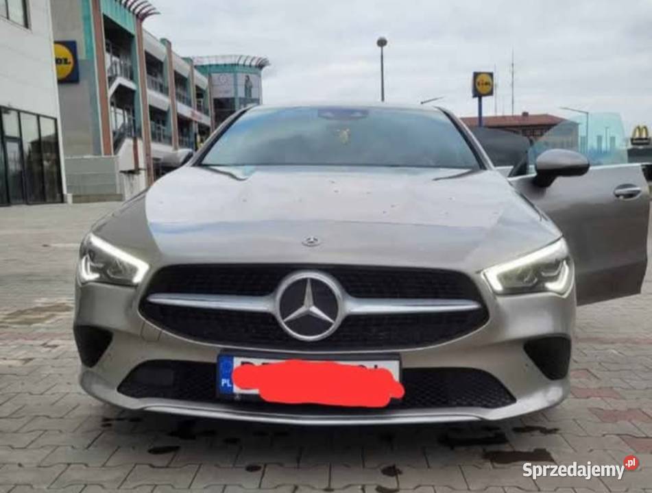 Mercedes Benz CLA 200 Wzorwy
Stan Bezwypadkowy nieuszkodzony Mercedes-Benz Wałbrzych