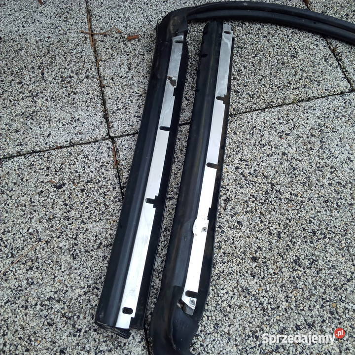 Audi 80 Cabrio Uszczelka dachu czołowa Drzwi osobowe Dębica