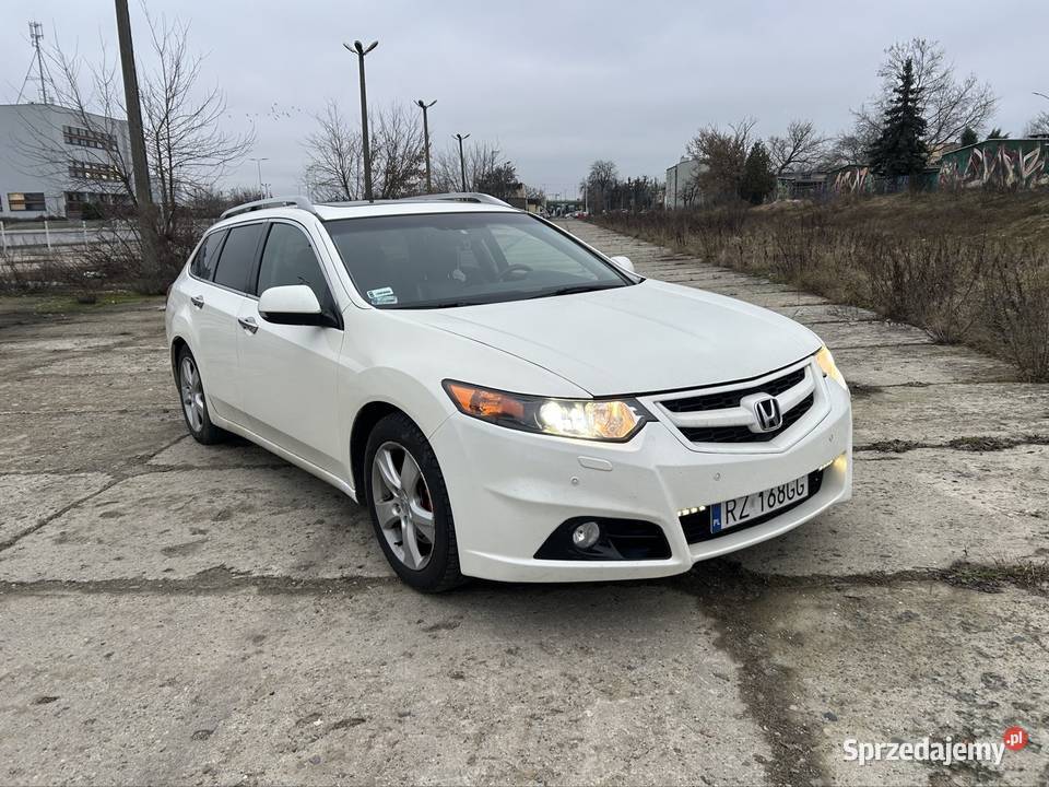Honda Accord Tourer Executive Aero LPG skórzana tapicerka Accord Rzeszów