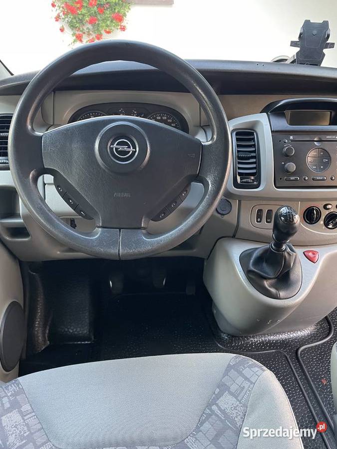 Opel Vivaro 19 CDTI 100 manualna śląskie