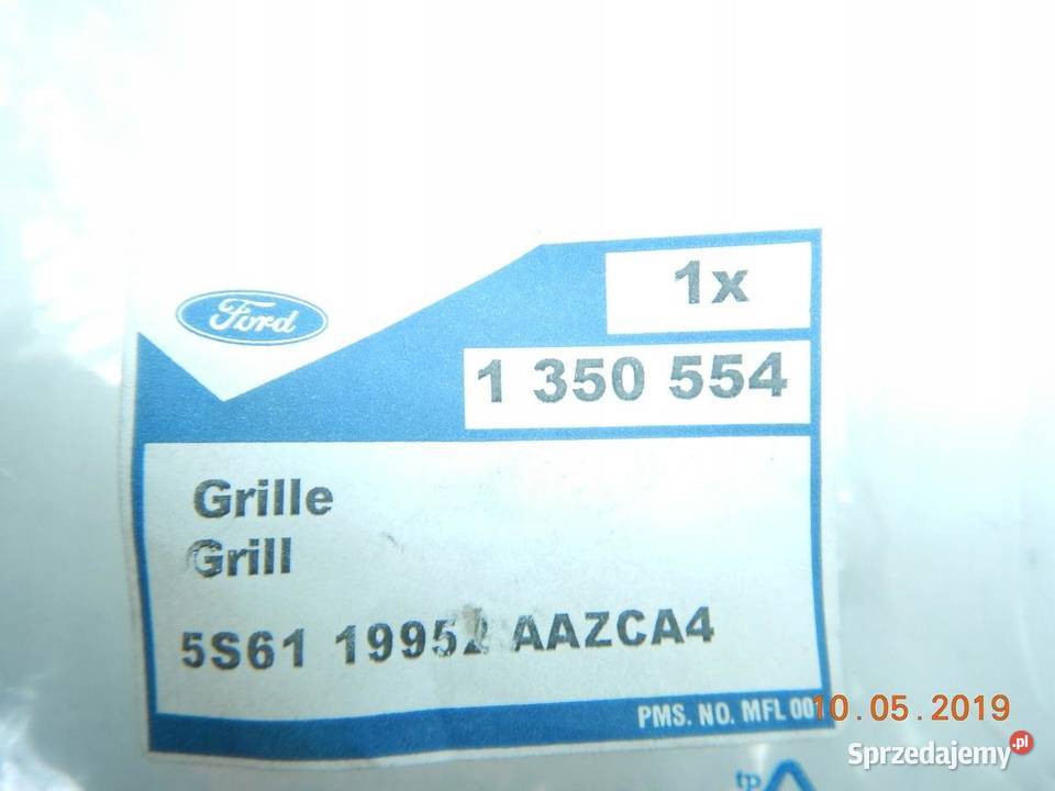 RAMKA HALOGENU FORD FIESTA MK6