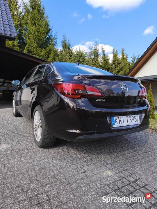 Opel Astra J 17 CDTI Executive Astra Łazany sprzedam