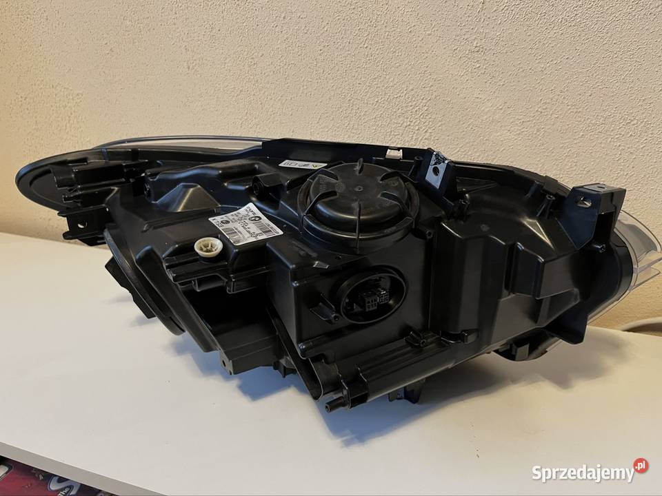 LAMPA LEWA LEWY PRZÓD PRZEDNIA BMW 1 F20 F21 osobowe Bytom