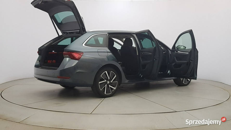 koda Octavia 15 TSI ACT Style Z Polskiego salonu Warszawa