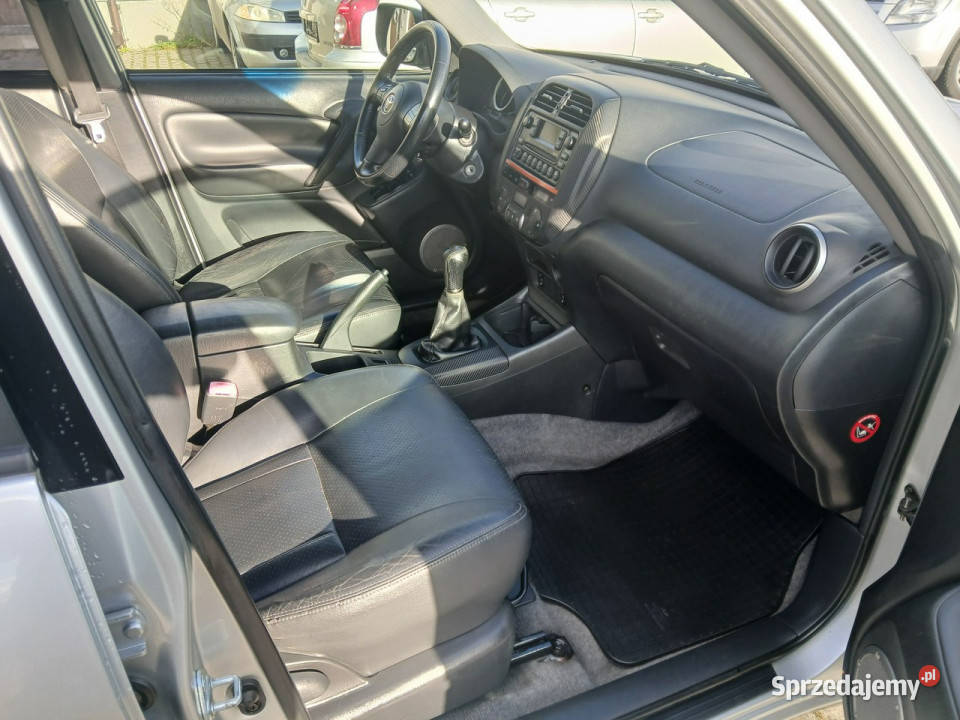 Toyota RAV4 20 D4D LIFT 4X4 skóry alufelgi