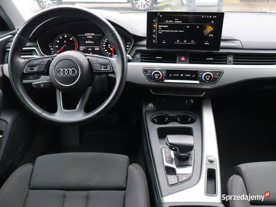 Audi A4 35 TFSI Rok produkcji 2022 Katowice