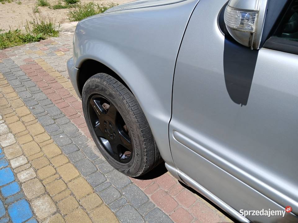 ML W163 18 AMG czarne sprzedam